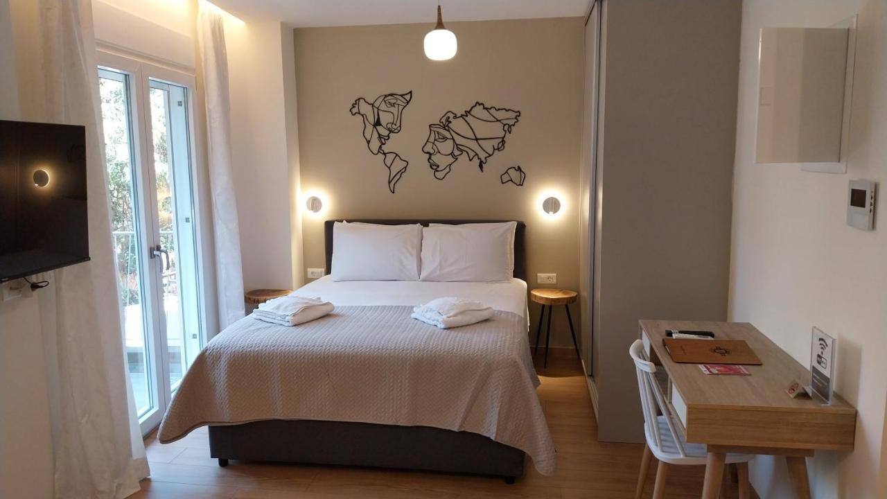 Uni Island - City Heart Suites Iráklio Kültér fotó