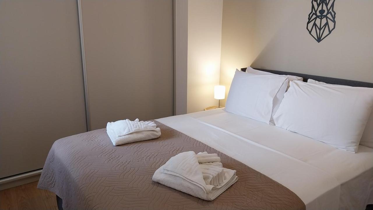 Uni Island - City Heart Suites Iráklio Kültér fotó